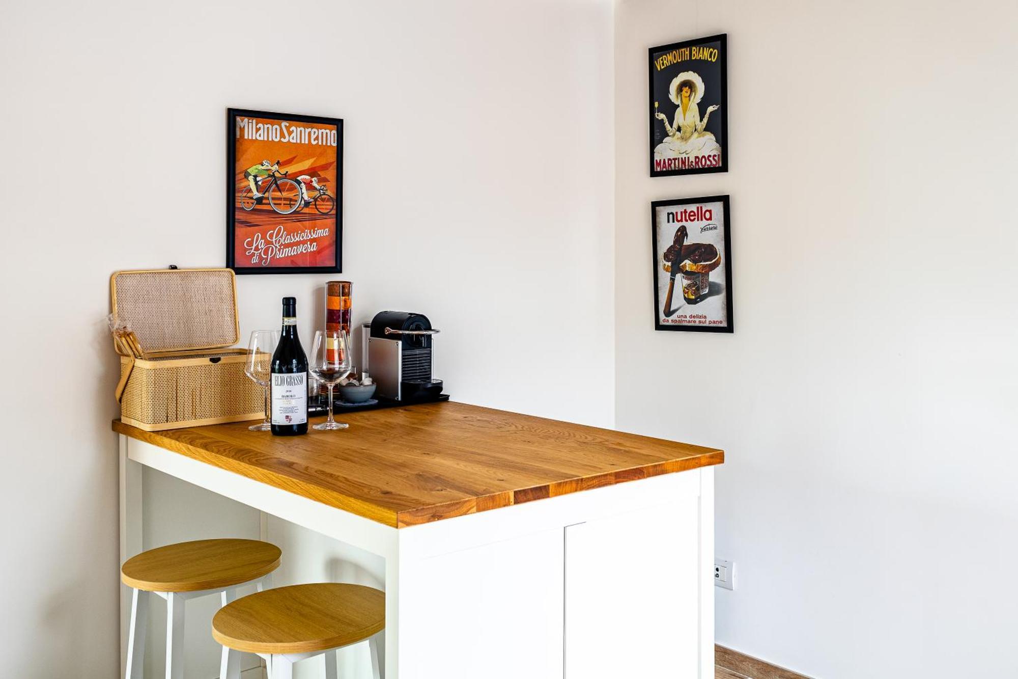 فندق Charming Barolo Wine Loft Monforte dʼAlba المظهر الخارجي الصورة